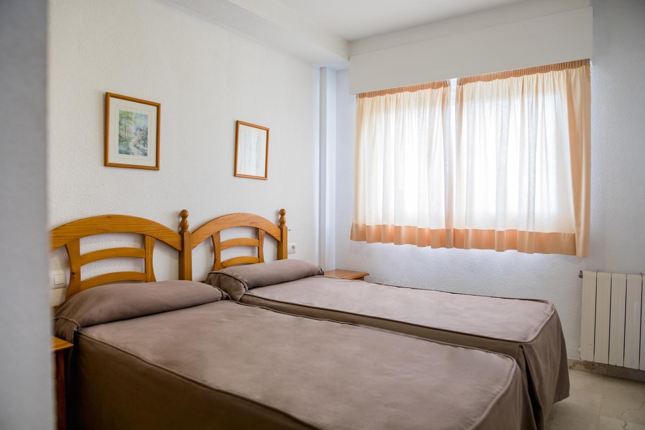 Apartamentos Turisticos Biarritz - Bloque I Gandia Exterior photo